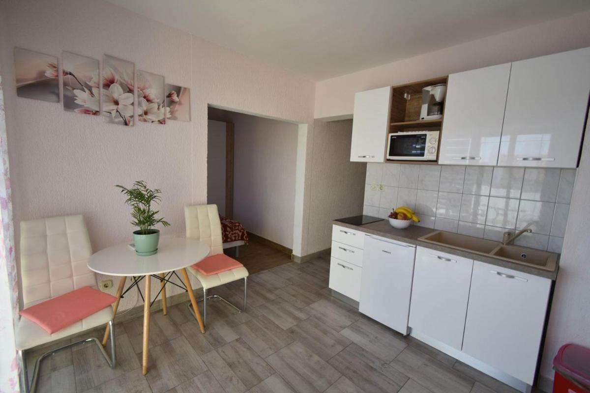 Denjak Apartments Kornić Eksteriør bilde